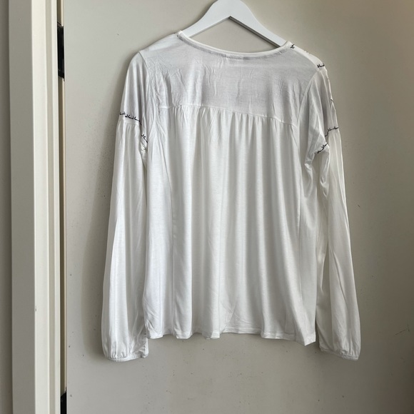 Knox Rose Long Sleeve Embroidered Knit Top NWT - Picture 6 of 8